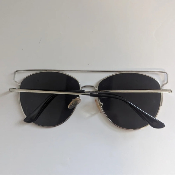 Aldo SIlver Abstract Aviator Sunglasses - Picture 9 of 9